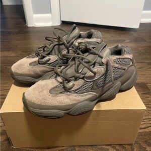 Yeezy 500 Clay Brown - adidas Men's Sneakers in Brown and Gray